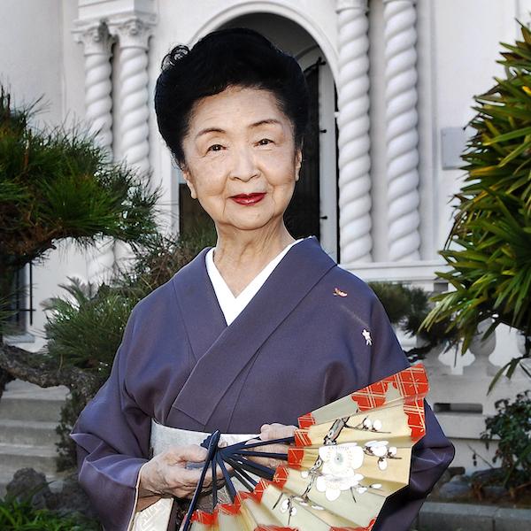 A woman in traditional Japanese dress.