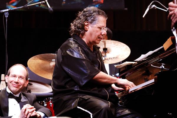 Chick Corea at the 2006 awards concert. Photo by Tom Pich