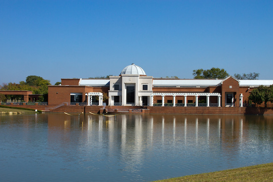 an exterior view of the Montgomery Museum of Fine Arts