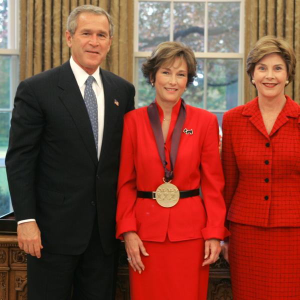 President George W. and Laura Bush with Lindy Hart
