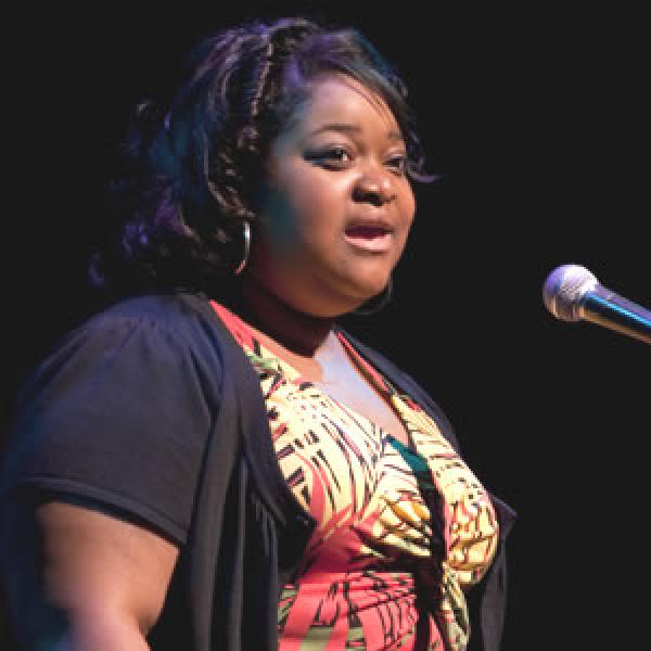 Casha Gloria Mills
