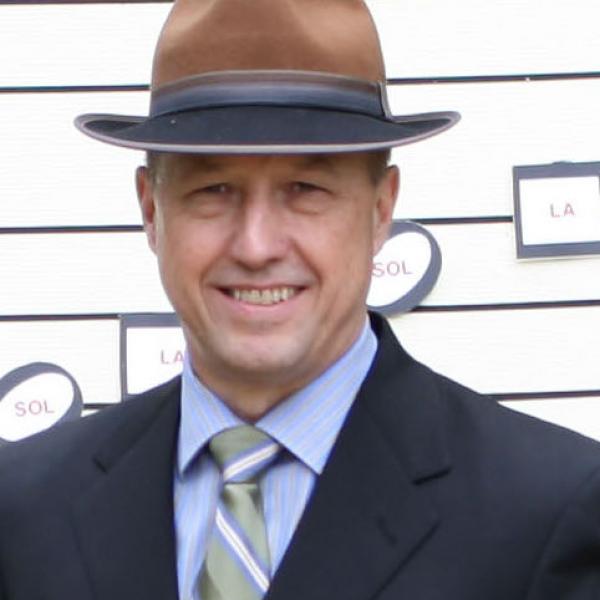 Headshot of a man.