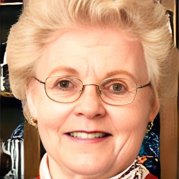 headshot of a woman.