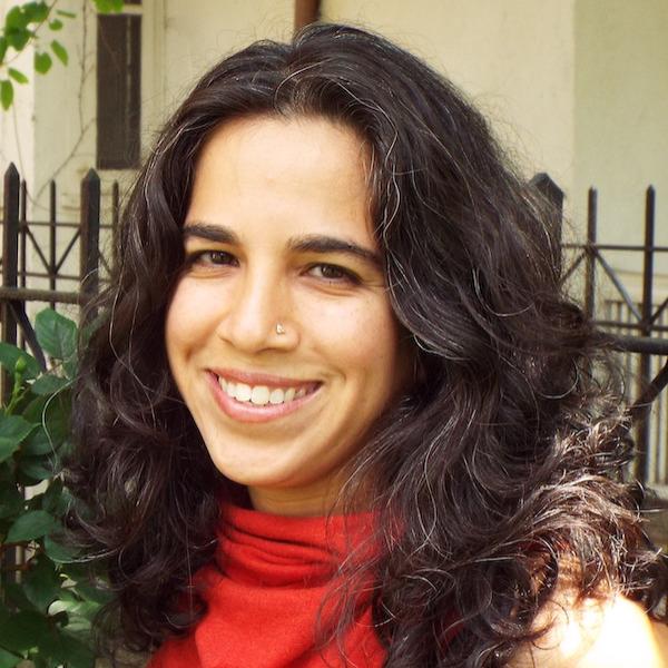 Headshot of a young woman.