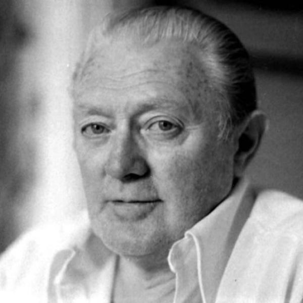Headshot of a man.