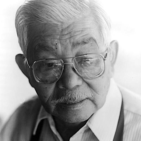 Headshot of a man.