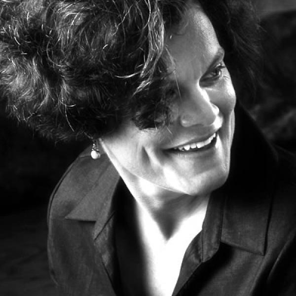 Julia Spicher Kasdorf