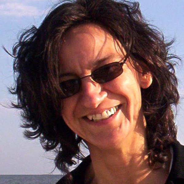 Lucinda Vickers