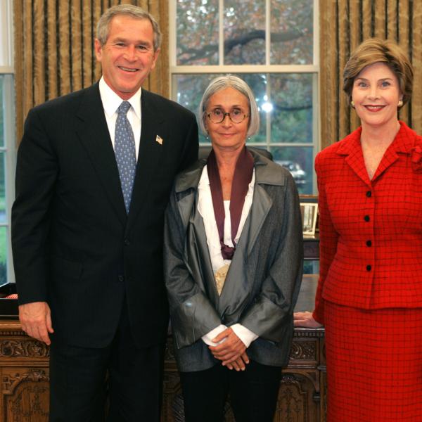 President George W. and Laura Bush with Twyla Tharp