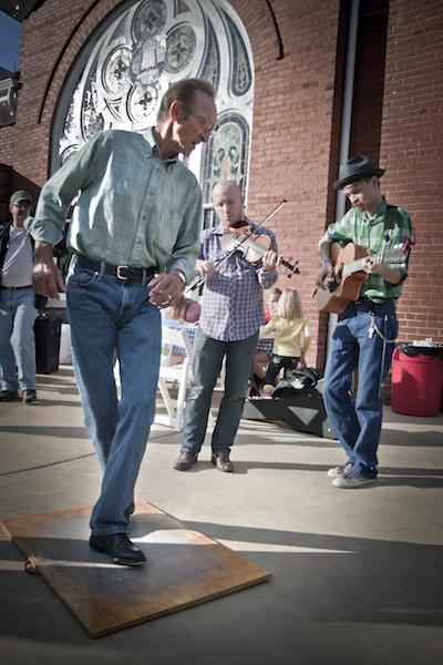 Heritage Fellow Thomas Maupin demonstrating the art of flatfoot buck dancing