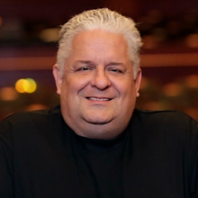 Headshot of a man.