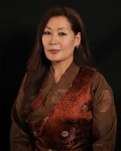 Portrait of a woman.