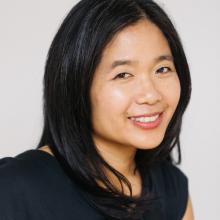 Headshot of a woman.