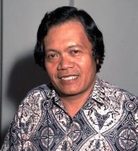 Headshot of a man.