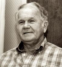 Headshot of a man.