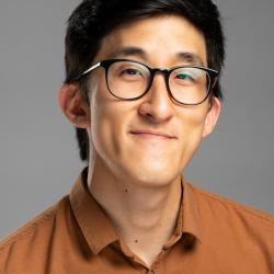 Headshot of a man.
