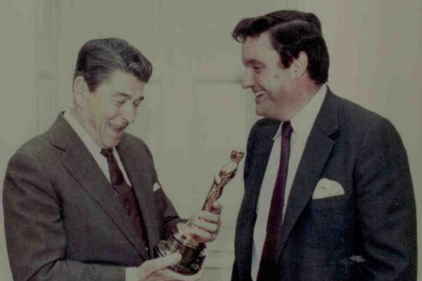 NEA Chair Frank Hodsoll shows NEA's Academy Award to President Ronald Reagan NEA Chair Frank Hodsoll shows NEA's special Academy Award to president Ronald Reagan
