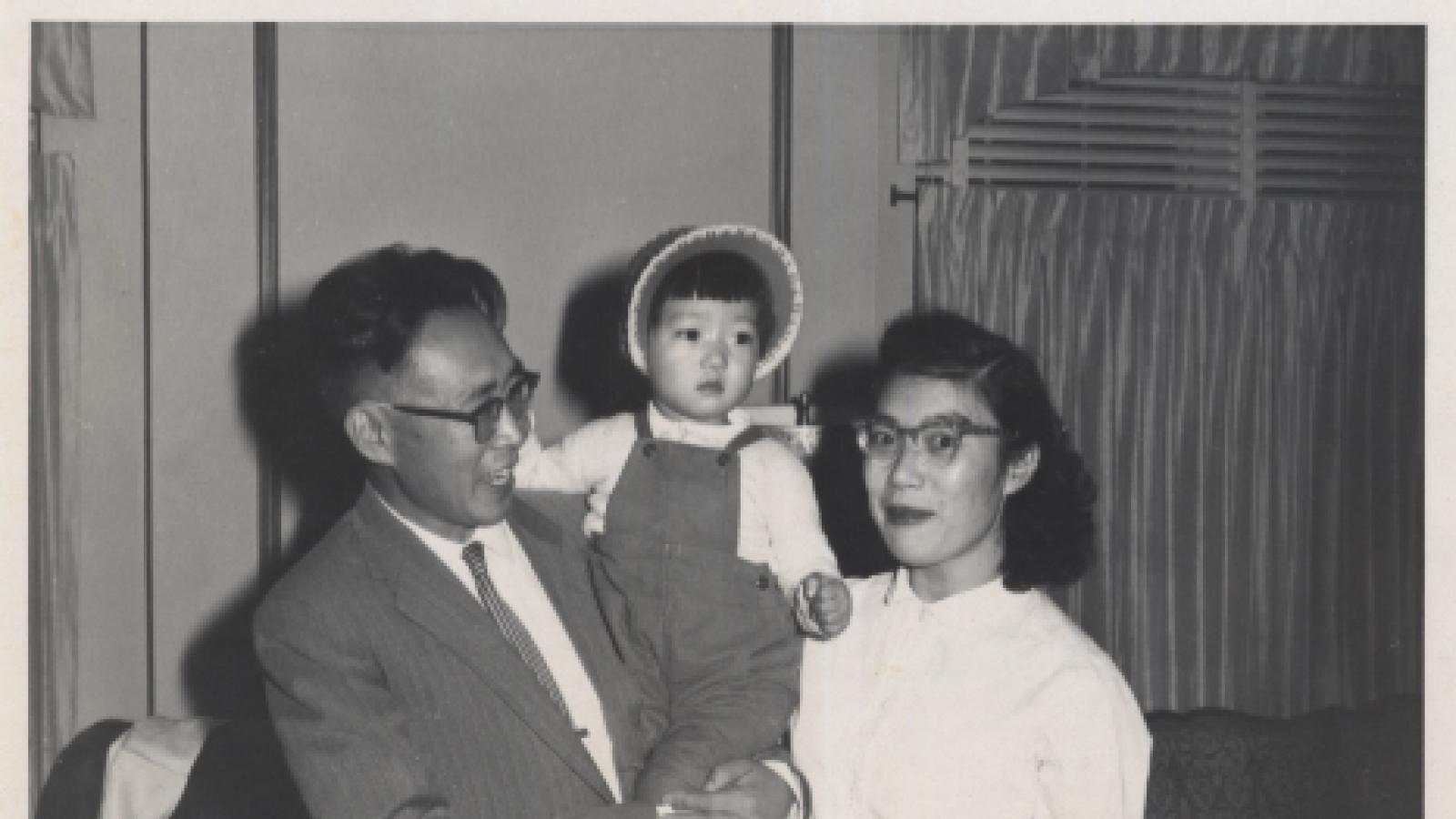 NEA Chair Jane Chu as a small child with her parents