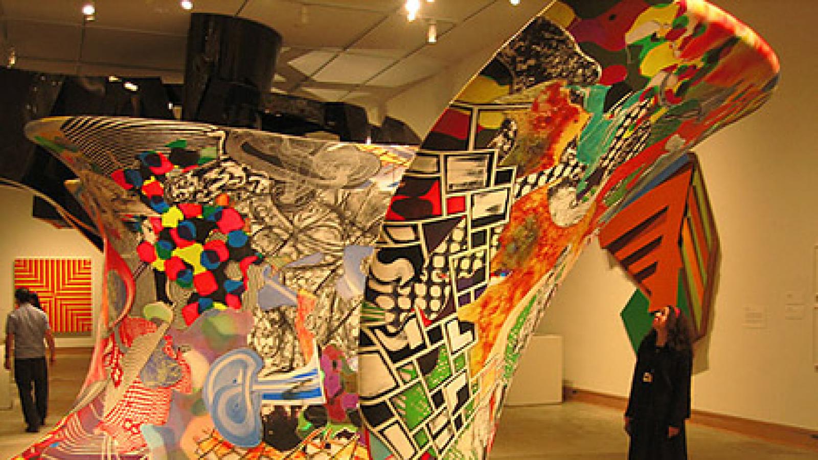 The Metropolitan Museum of Art 2007 exhibition, "Frank Stella: Painting into Architecture". Photo by Guillem d'Efak Fullana-Ferré