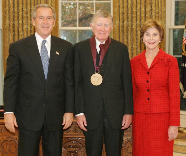 President George W. and Laura Bush with Vincent Scully