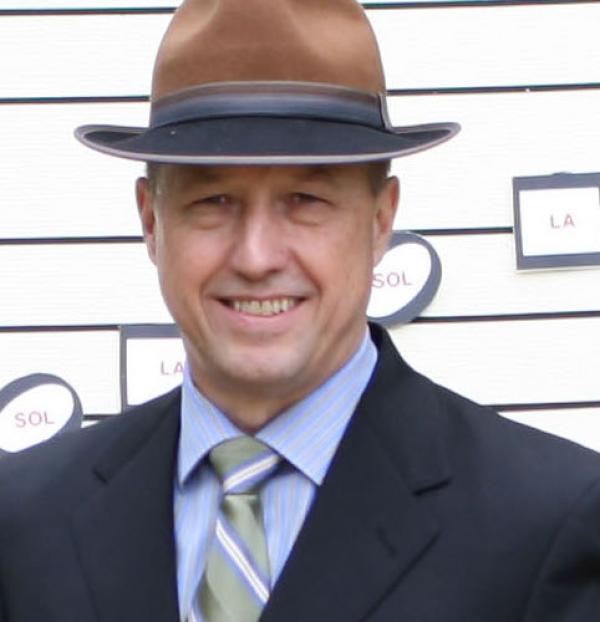 Headshot of a man.
