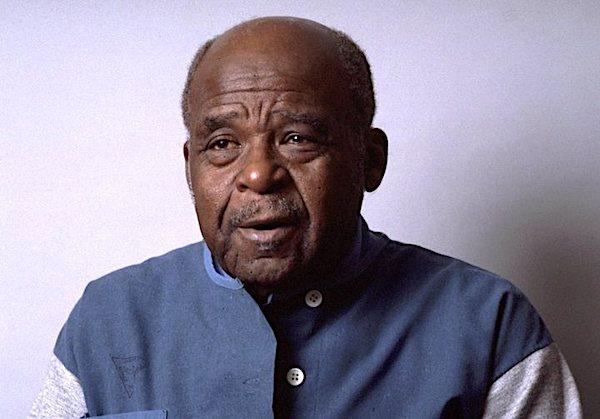 Headshot of a man.