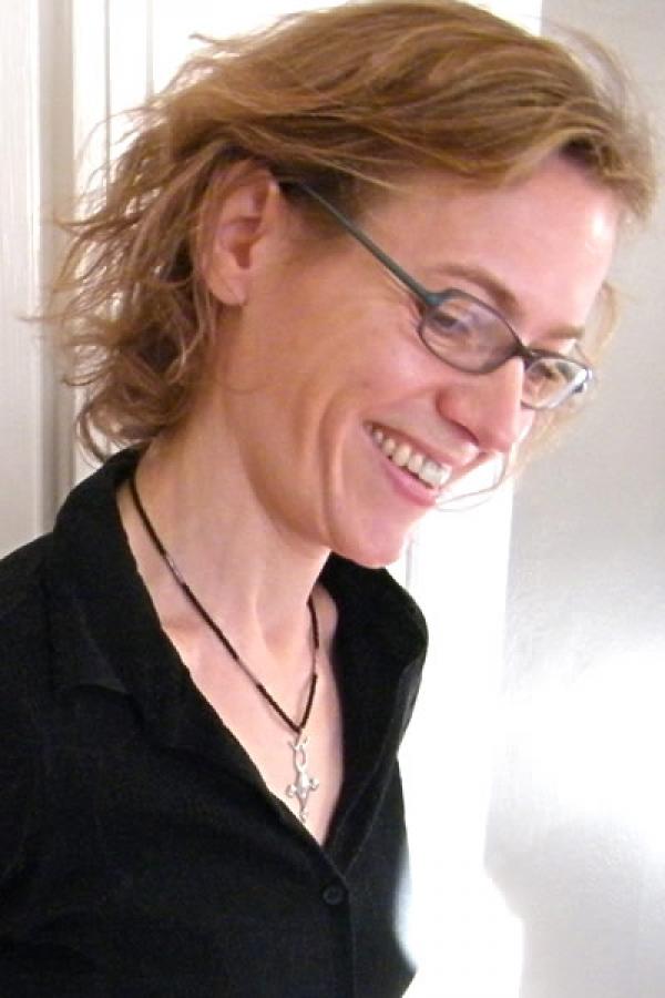 Julie Carr