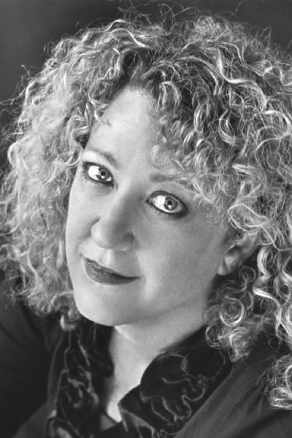 Kelle Groom