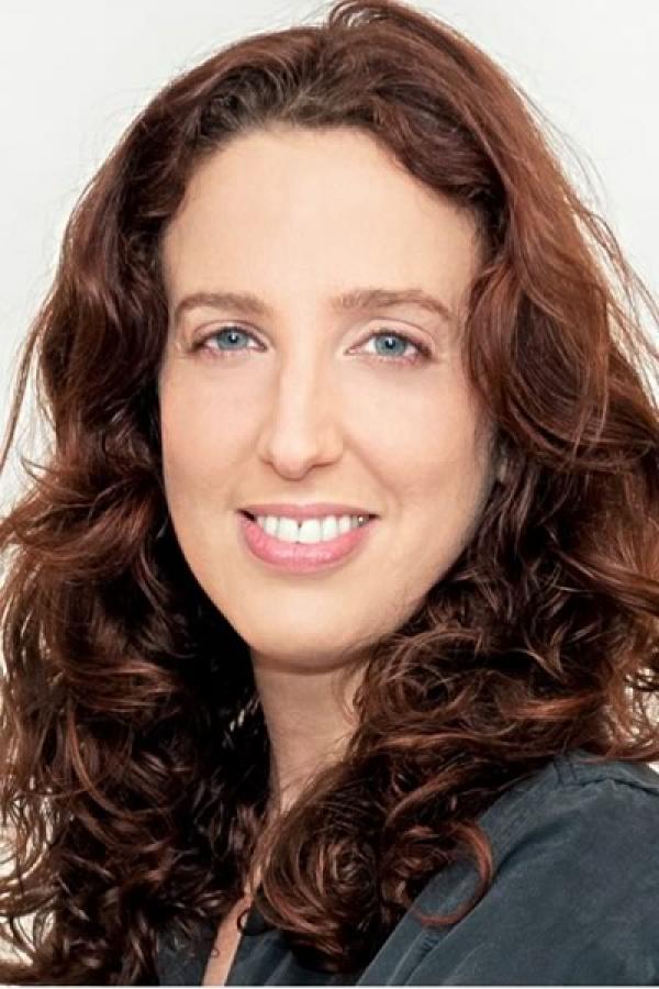 Maruxa Relano