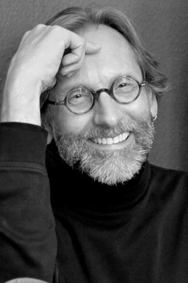 Lance Olsen