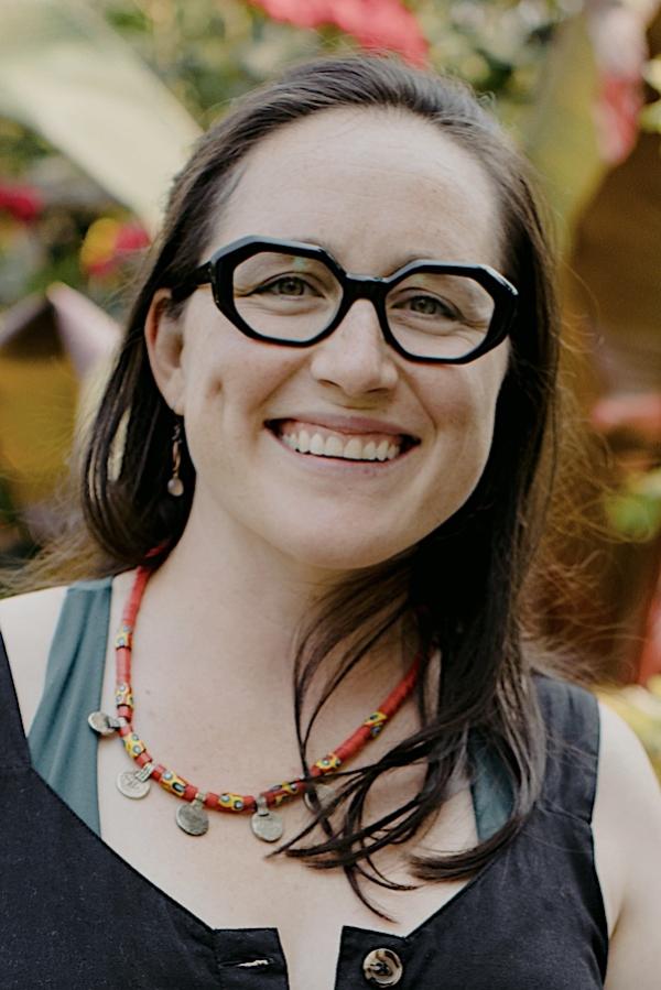 Ali Kinsella